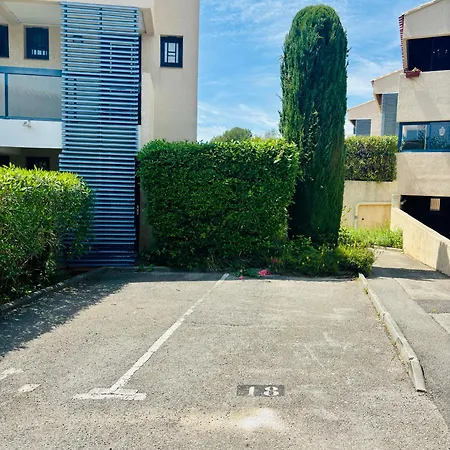 Apartment Chez Mamie Paulette, Clim Et Piscine, A 3 Minutes A Pied De La Sanary-sur-Mer